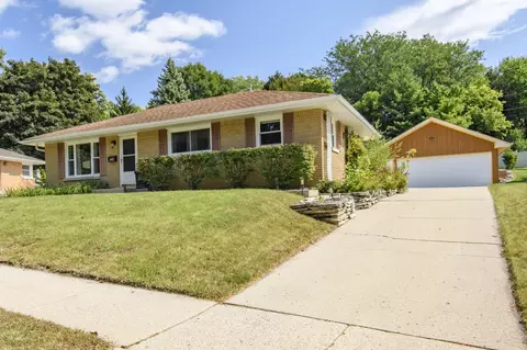 245 S Hine, Waukesha, WI 53188