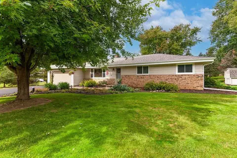 w332n5491 Solveson, Merton, WI 53058