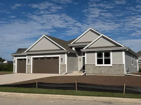w238n5544 Fieldstone Pass, Sussex, WI 53089