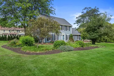 3300 W Mequon, Mequon, WI 53092