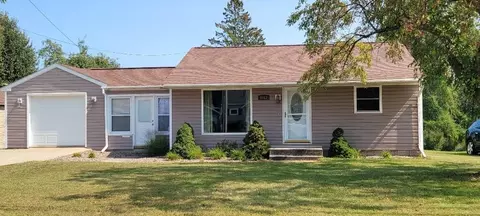 4012 13th, Menominee, MI 49858