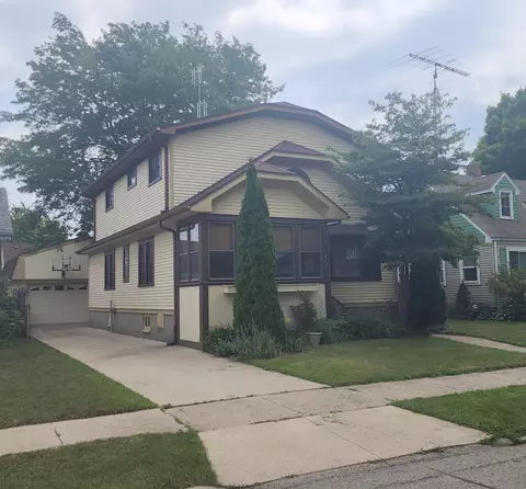 7613 29th, Kenosha, WI 53143