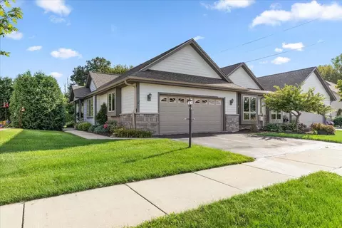 n161w19121 Oakland, Jackson, WI 53037