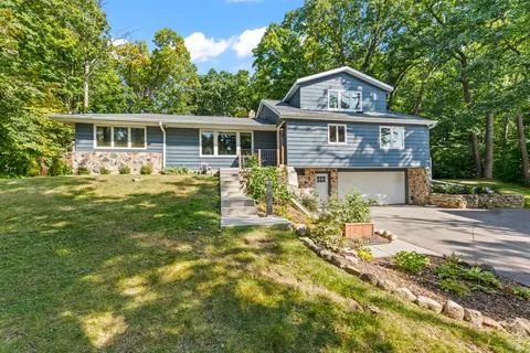 n31w22134 Green, Pewaukee, WI 53186