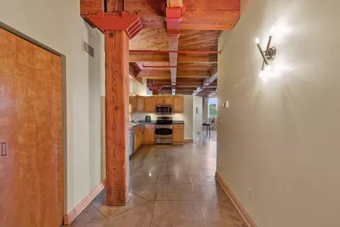 904 E Pearson #303, Milwaukee, WI 53202