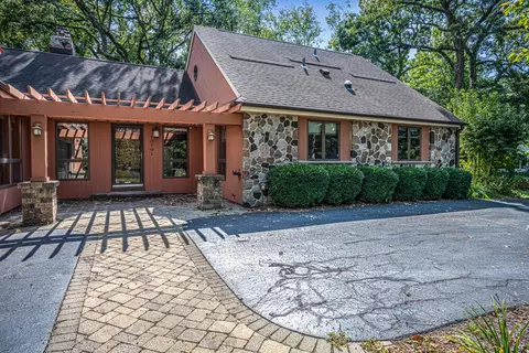10701 84th, Pleasant Prairie, WI 53158