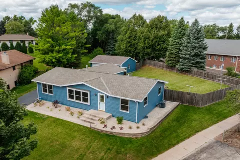 162 Debbie, Waukesha, WI 53189