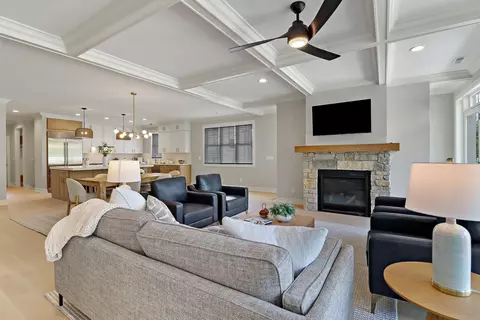 567 Mill, Fontana, WI 53125