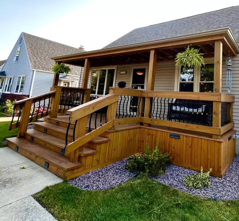 3733 S 20th, Milwaukee, WI 53221