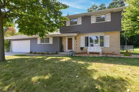 14375 W Rogers, New Berlin, WI 53151