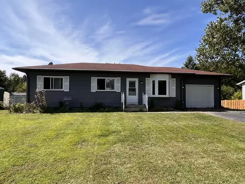 197 Ballard, Sharon, WI 53585