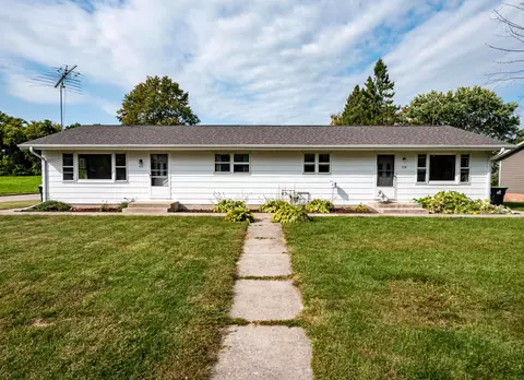 372 Windell #374, Campbellsport, WI 53010