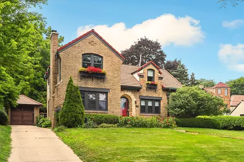 6304 Upper, Wauwatosa, WI 53213