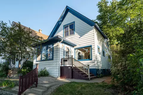 128 E Rosedale, Milwaukee, WI 53207