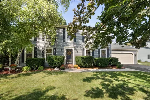 w225n2549 Alderwood, Waukesha, WI 53186