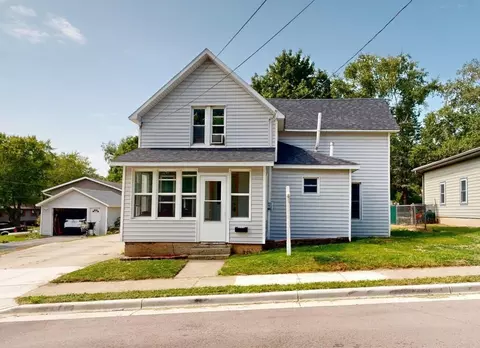 605 Nelson, Fort Atkinson, WI 53538