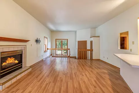 1680 N Astor, Milwaukee, WI 53202