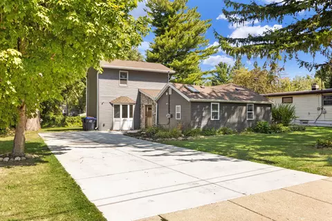 430 W Rockwell, Elkhorn, WI 53121
