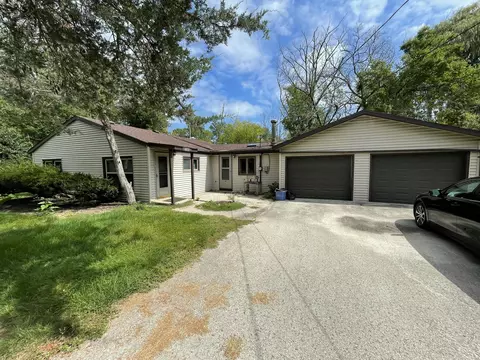 3908 Valley, Caledonia, WI 53405