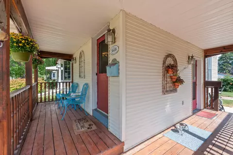 3608 S Whitnall, Milwaukee, WI 53207