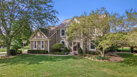 w144n10327 Raintree, Germantown, WI 53022