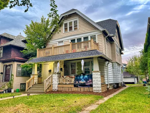2754 N 44th #2756, Milwaukee, WI 53210