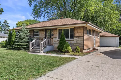 4322 N 81st, Milwaukee, WI 53222
