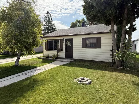 2117 Arizona, Sheboygan, WI 53081
