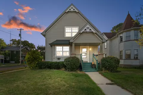 6105 25th, Kenosha, WI 53143