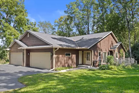 1368 Jensen, Delafield, WI 53018