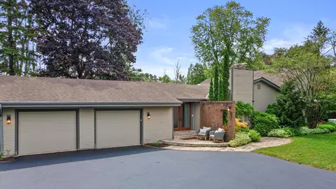 1465 W County Line, River Hills, WI 53217