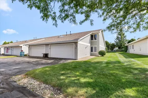 310 Hartford #1, Hartford, WI 53027