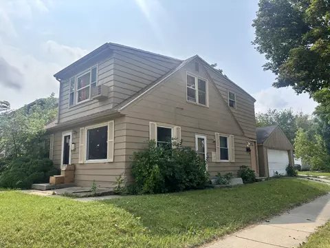 4375 N 61st #75A, Milwaukee, WI 53216