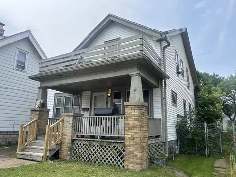4625 N Hopkins #4625A, Milwaukee, WI 53209