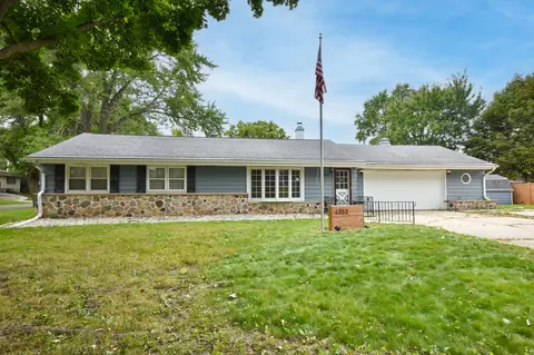4353 N 94th, Wauwatosa, WI 53222