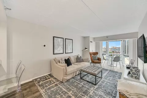 270 E Highland #842, Milwaukee, WI 53202