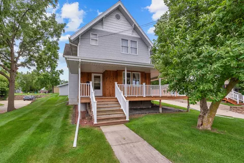 233 W Sumner, Hartford, WI 53027
