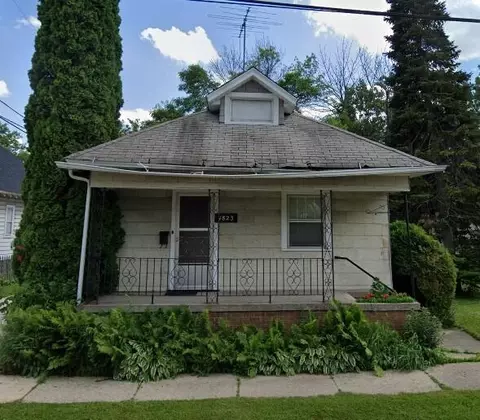 1823 43rd, Kenosha, WI 53140