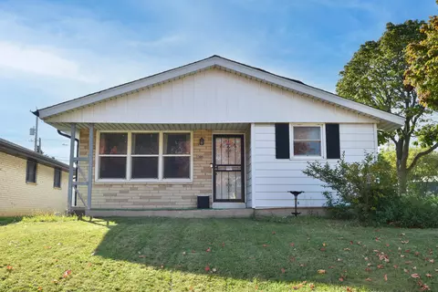 5777 N 98th, Milwaukee, WI 53225