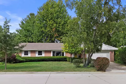 144 Sheffield, Racine, WI 53402