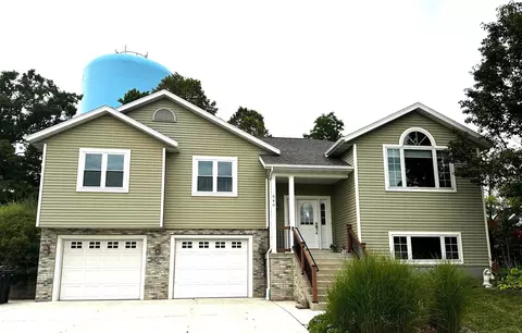 640 Richardson, Sheboygan Falls, WI 53085