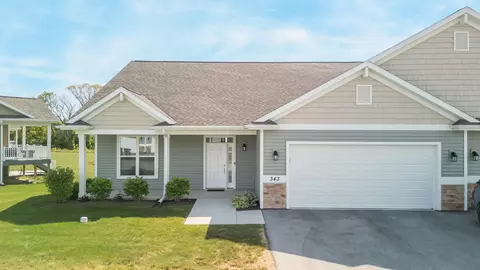 343 Greystone, Plymouth, WI 53073