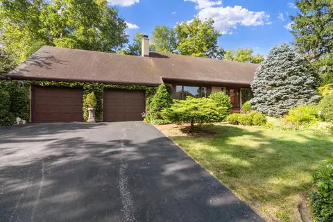 132 Brook, Delavan, WI 53115