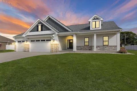 2036 7th, Somers, WI 53140