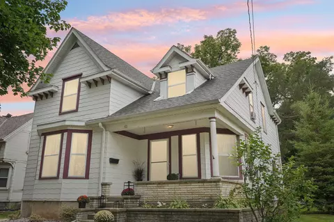 41 Grand, Hartford, WI 53027