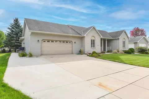 4432 W Rotamer, Janesville, WI 53546