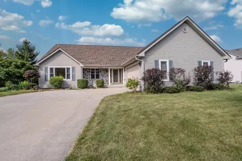 w183n6023 Lost Pond, Menomonee Falls, WI 53051