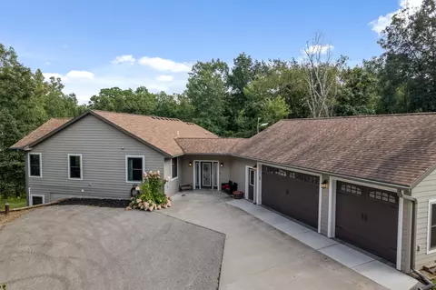 n19735 County Road Dd, Gale, WI 54627