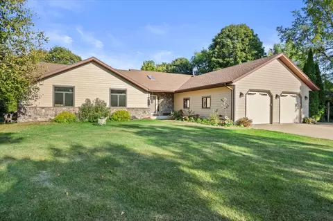 1882 Butternut, Cedarburg, WI 53024