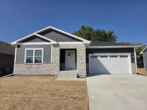 4908 37th, Kenosha, WI 53144
